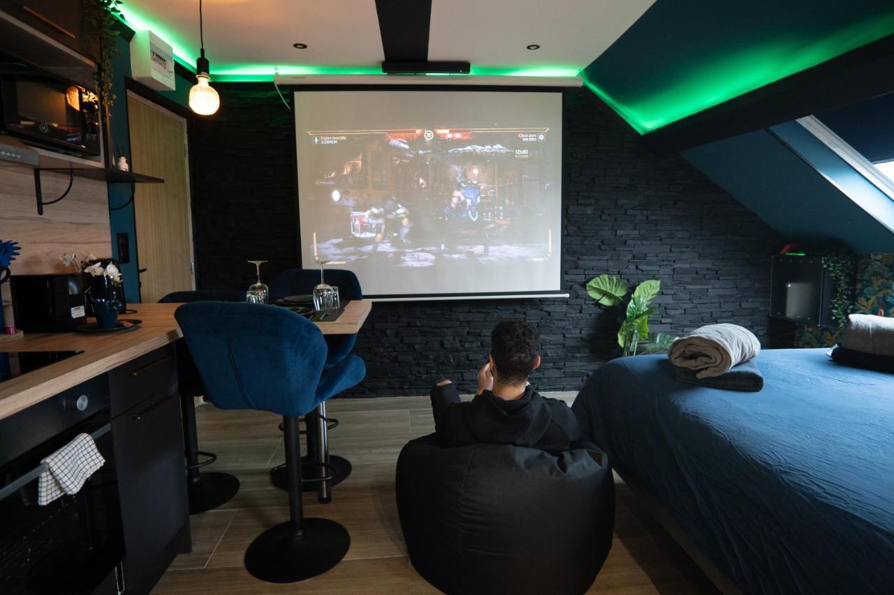 Capsule Color Deluxe Balneo I Ecran Home Cinema I Console De Jeux Trith-Saint-Leger 외부 사진